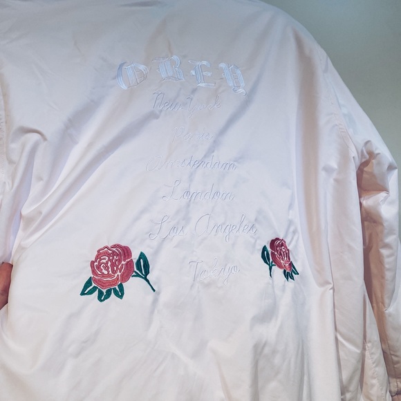 Obey Women’s Pink Windbreaker Varsity Jacket Sz M - Picture 3 of 5